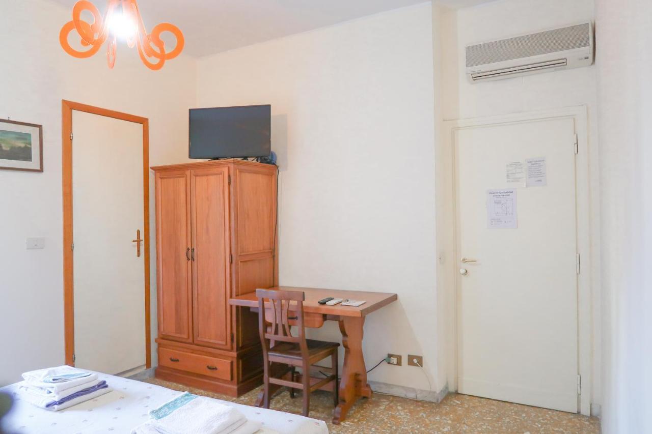 The Condottieri Rooms Рим Екстер'єр фото
